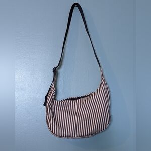 NWOT BAGGU Medium Nylon Crescent Bag in Brown Stripe